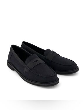 NWT Toms Marie Black Loafer Shoes